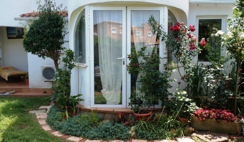 Appartamento Patio Andaluz Dénia Esterno foto